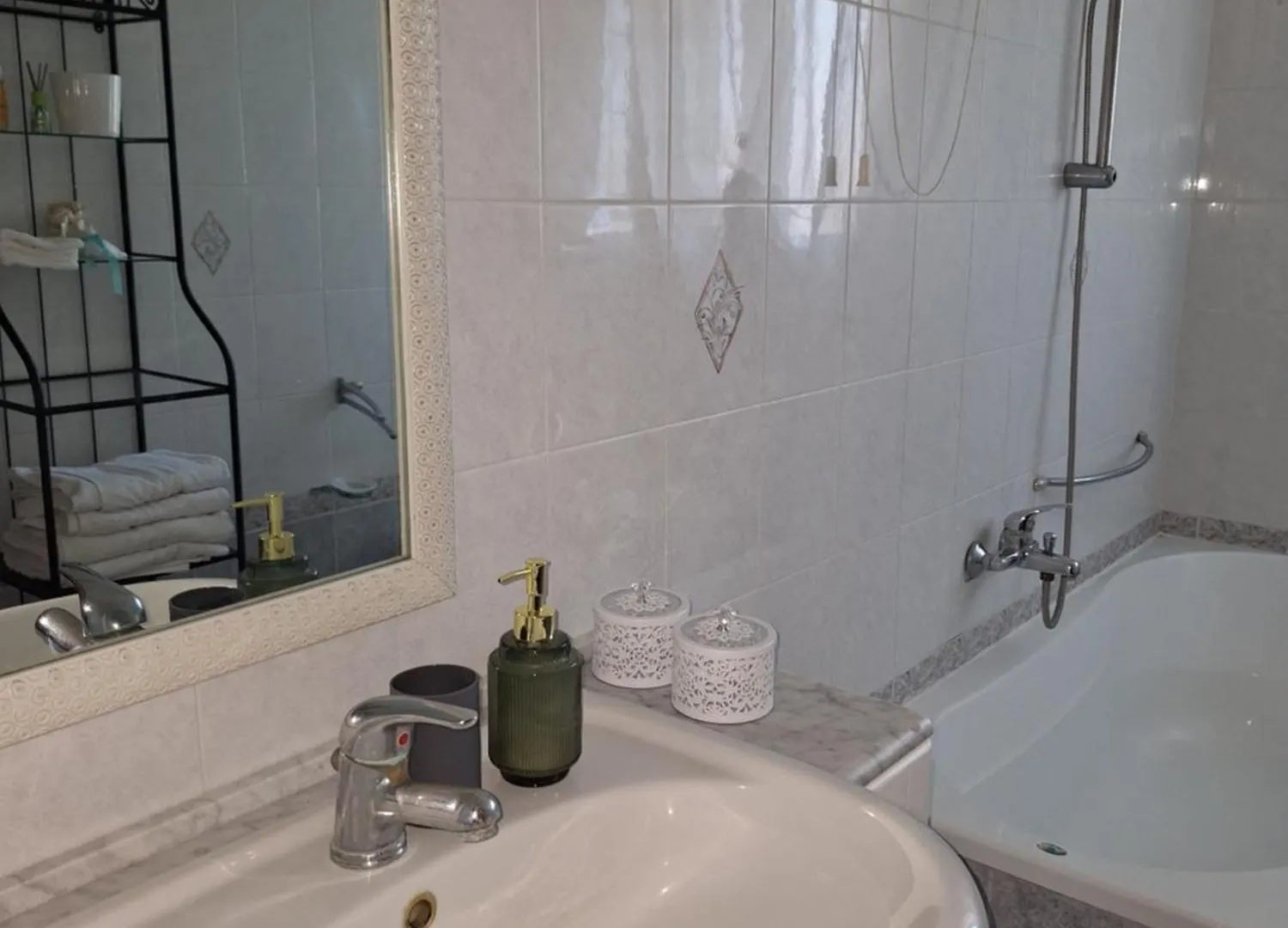 Any B&B Massa Lombarda Bed & Breakfast