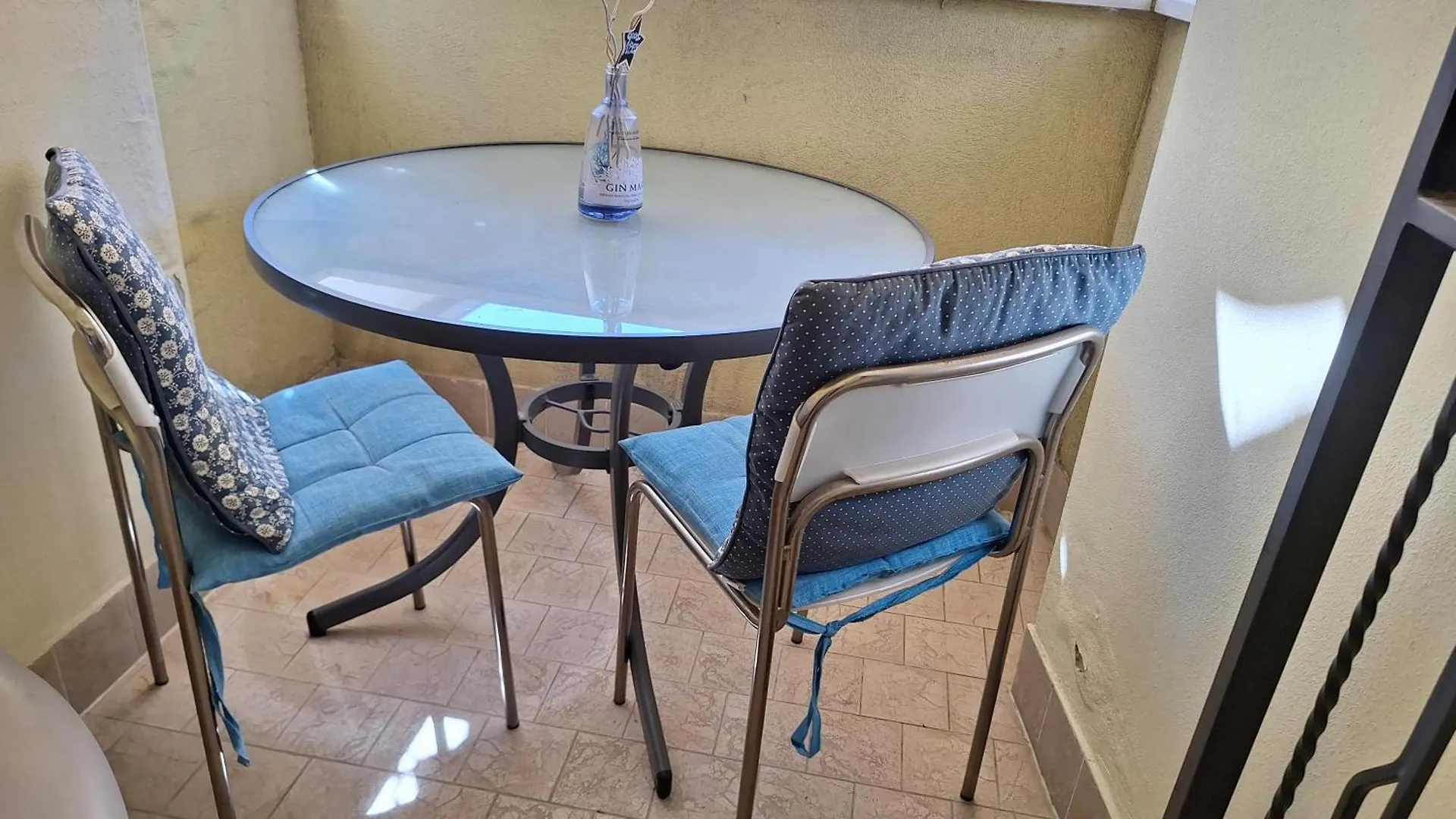 Any B&B Massa Lombarda 0*,