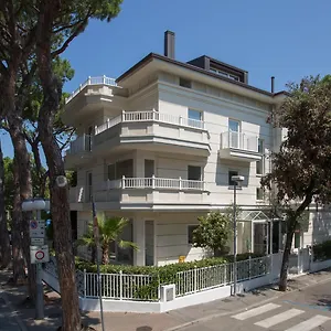 Aparthotel White, Riccione